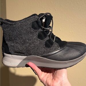 Sorel Out N About III Classic Duck Boot Black Sea Salt Women's